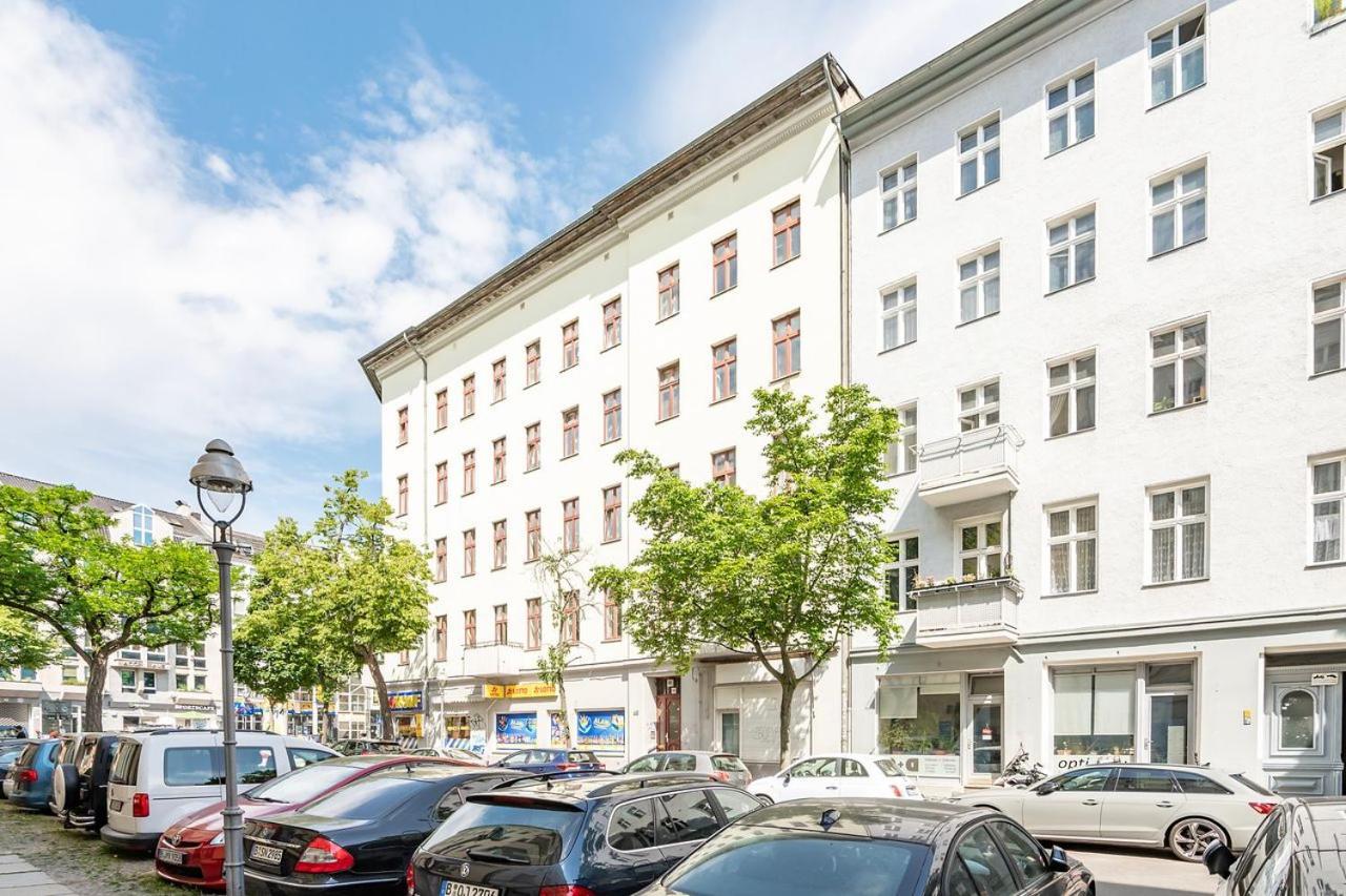 Newly Furnished Apartment For Up To 6 People Berlin Exterior photo